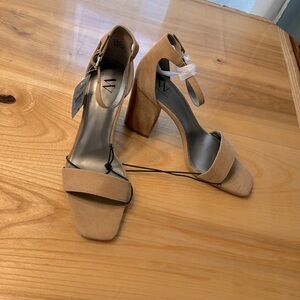 NWT heels